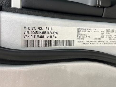 New 2026 Jeep Grand Cherokee Altitude image 31