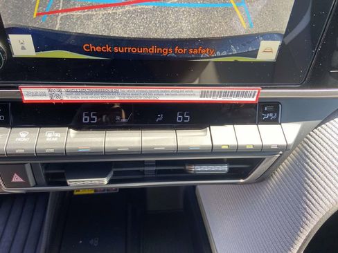 New 2026 Toyota Camry SE FWD image 21
