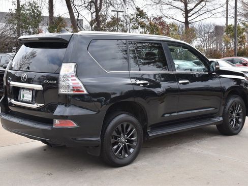 Used 2023 Lexus GX 460 Premium w/ Premium Package image 7