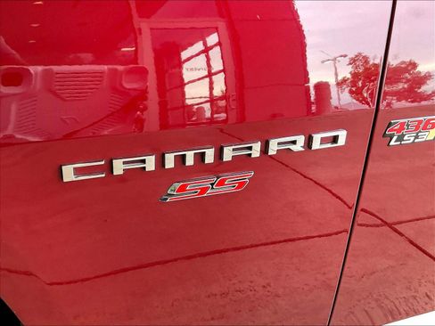 Used 2010 Chevrolet Camaro SS w/ RS Package RWD image 22