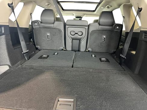 New 2026 Acura MDX SH-AWD image 33