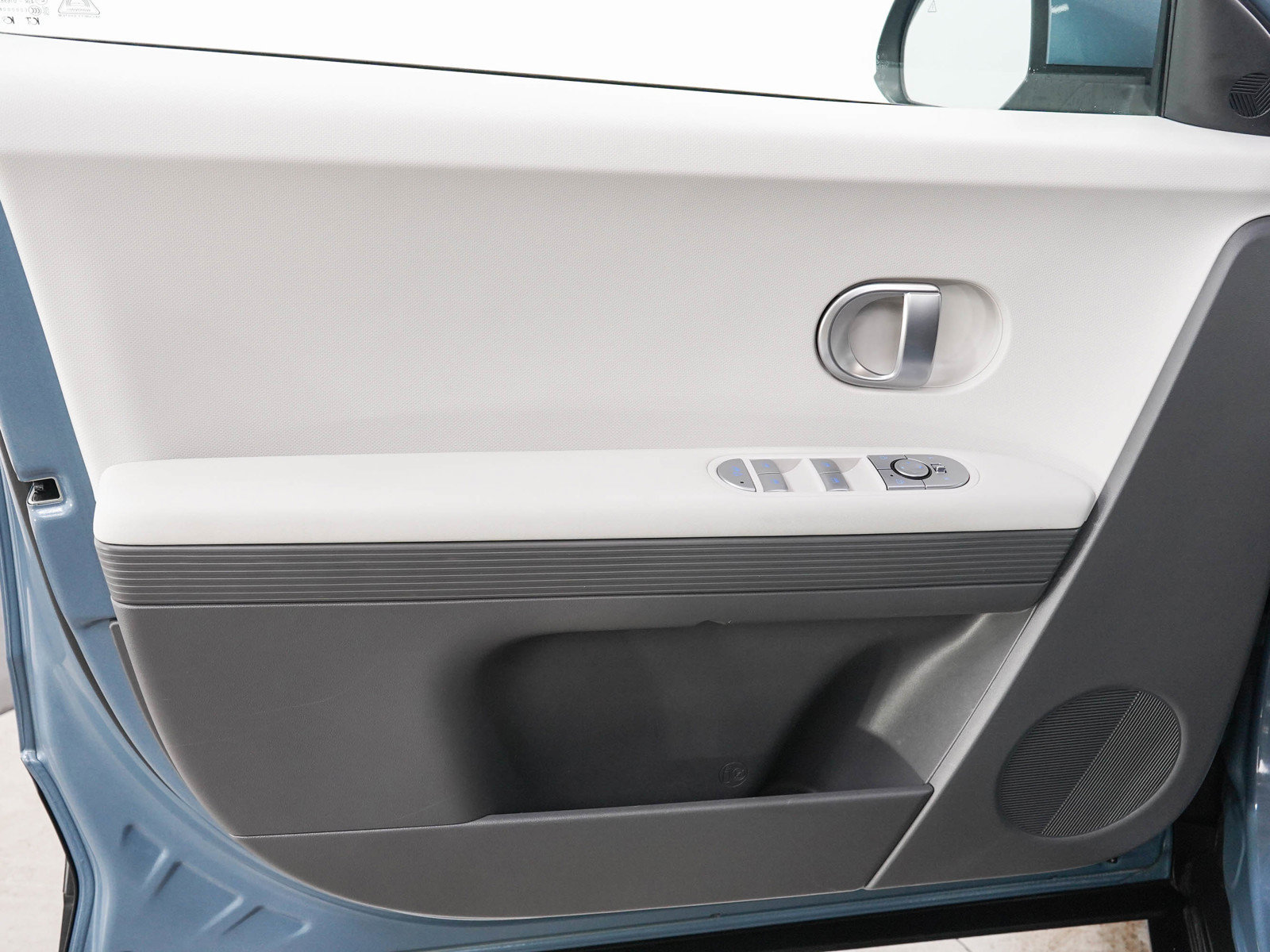 Certified 2024 Hyundai Ioniq 5 SEL AWD/4WD image 18