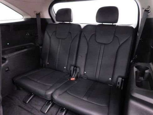 Used 2025 Kia Sorento SX image 37