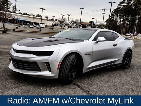 Used 2018 Chevrolet Camaro LT image 3