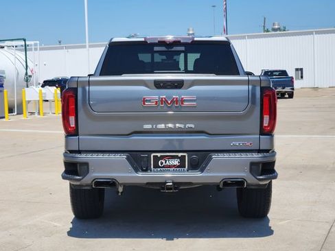 Used 2021 GMC Sierra 1500 AT4 w/ AT4 Premium Package AWD/4WD image 6