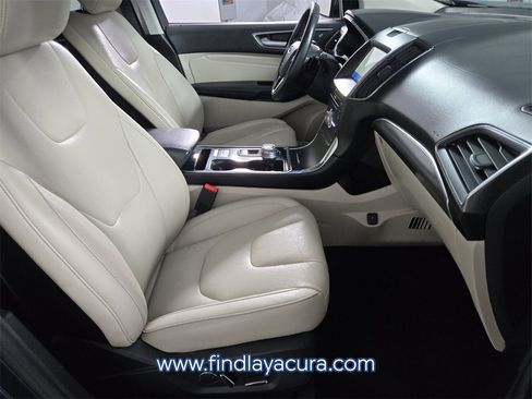 Used 2019 Ford Edge Titanium w/ Cold Weather Package image 15