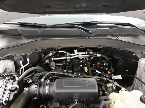 Used 2022 Ford Explorer XLT RWD image 27