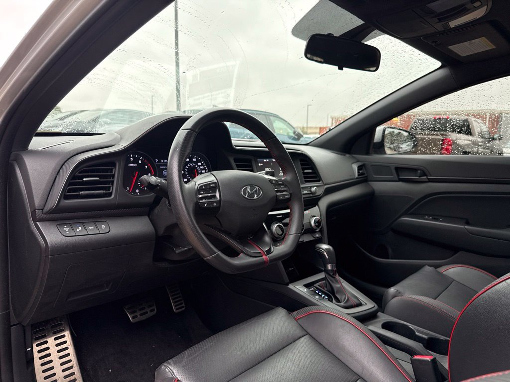 Used 2019 Hyundai Elantra Sport w/ Cargo Package FWD image 4