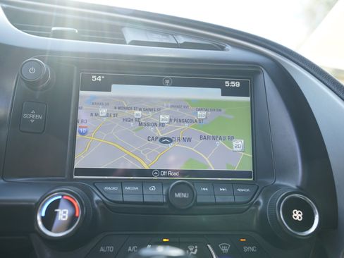 Used 2018 Chevrolet Corvette 2LT w/ 2LT Preferred Equipment Group image 27