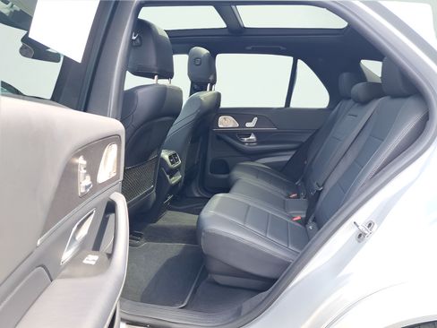 Used 2021 Mercedes-Benz GLE 350 4MATIC image 13