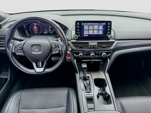 Used 2018 Honda Accord Sport image 14