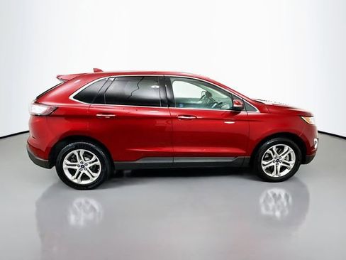 Used 2016 Ford Edge Titanium w/ Technology Package AWD/4WD image 8