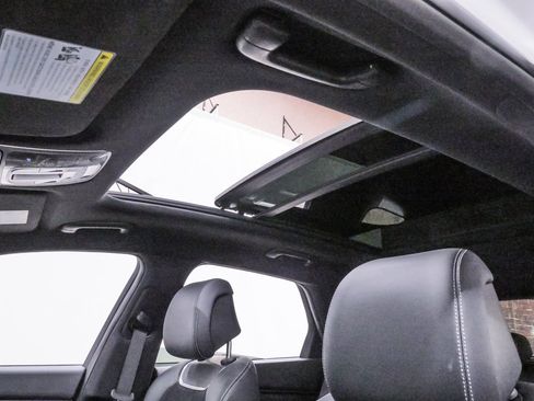 Certified 2025 Genesis GV70 3.5T Sport image 10