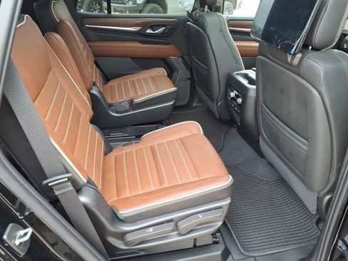 Certified 2023 GMC Yukon Denali Ultimate AWD/4WD image 19