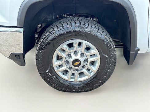 Used 2024 Chevrolet Silverado 2500 W/T w/ WT Fleet Convenience Package AWD/4WD image 29