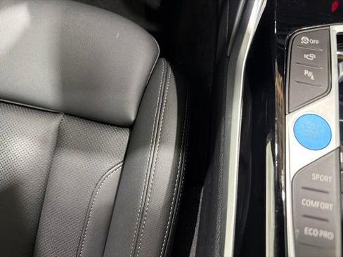 Used 2023 BMW i4 eDrive35 w/ Premium Package RWD image 38