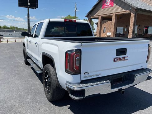 Used 2017 GMC Sierra 1500 SLT AWD/4WD image 4