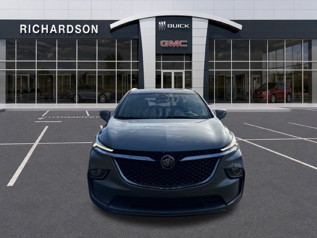 Used 2023 Buick Enclave Avenir w/ Trailering Package, 5000 lbs. AWD/4WD image 9