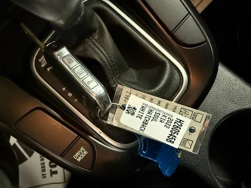 Used 2022 Kia Soul LX w/ Technology Package FWD image 38