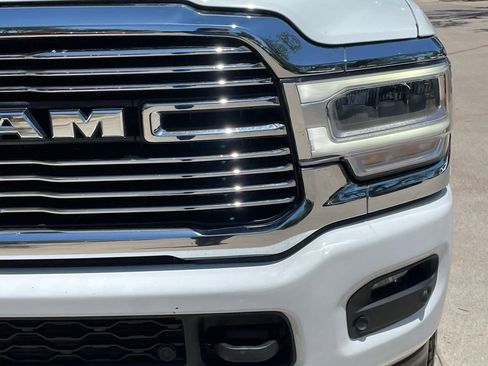 Used 2024 RAM 2500 Laramie AWD/4WD image 8
