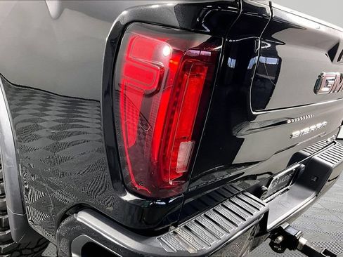 Certified 2022 GMC Sierra 2500 AT4 AWD/4WD image 22