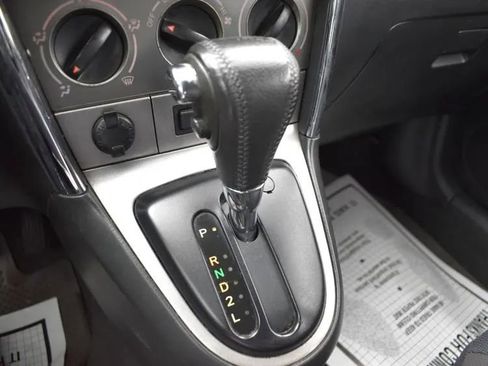 Used 2005 Toyota Matrix XR w/ Extra Value Pkg 2 image 29