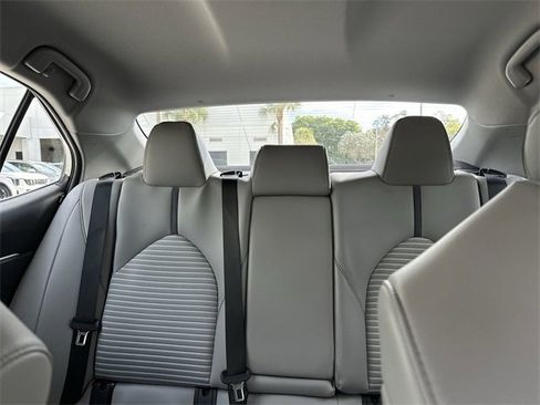 Used 2024 Toyota Camry SE image 26