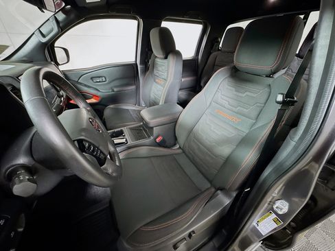 Used 2023 Nissan Frontier PRO-4X w/ Pro Convenience Package image 15