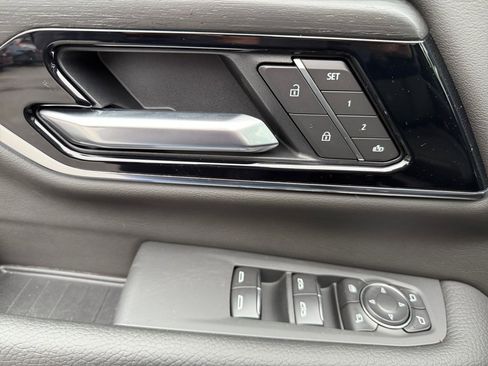 New 2026 GMC Yukon XL Denali w/ Sun & Power Step Package image 17