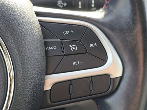 Used 2019 Jeep Compass Limited w/ Safety & Security Group image 15