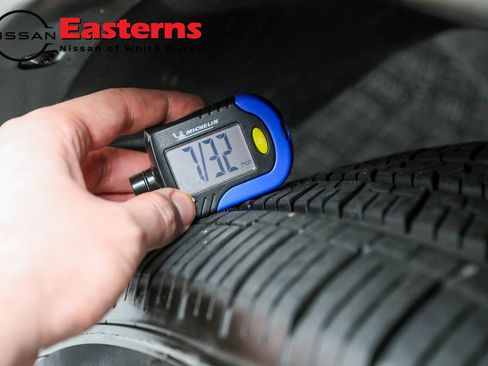 Used 2023 Nissan Armada SL w/ Midnight Edition Package image 39