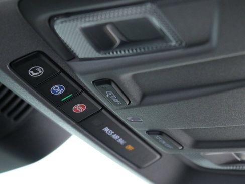 Used 2022 Chevrolet Silverado 1500 LT Trail Boss image 20