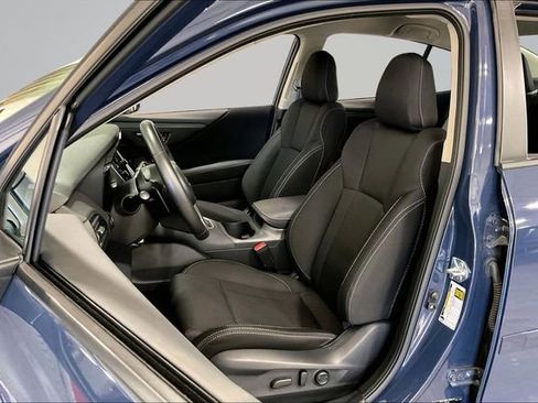 Used 2025 Subaru Legacy Premium image 25