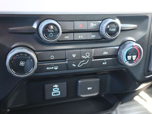 New 2026 Ford F550 4x4 Supercab Super Duty image 29