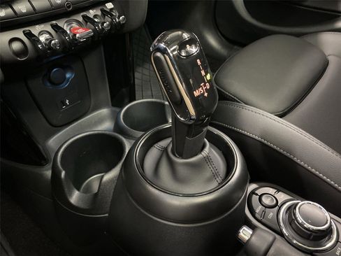 Certified 2024 MINI Cooper S FWD image 26