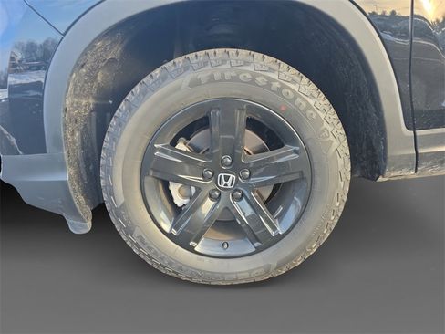 Certified 2023 Honda Ridgeline Black Edition image 14