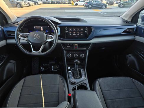 Used 2022 Volkswagen Taos SE w/ Panoramic Sunroof Package image 20