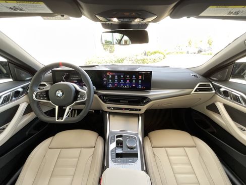 New 2027 BMW M440i Convertible RWD image 18
