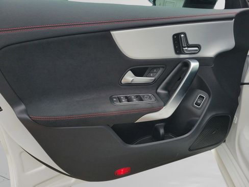 Certified 2026 Mercedes-Benz CLA 250 image 28