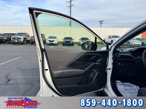 Used 2024 Subaru Crosstrek 2.0i AWD/4WD image 38