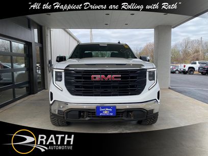 Used 2025 GMC Sierra 1500 Pro w/ Pro Value Package