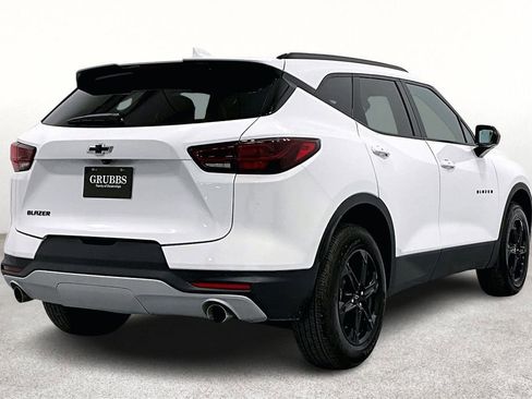 Used 2024 Chevrolet Blazer LT w/ Convenience Package image 2