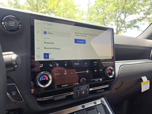 Used 2026 Lexus GX 550 w/ Cold Area Package AWD/4WD image 13