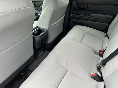 Certified 2025 Toyota Tacoma SR5 AWD/4WD image 11