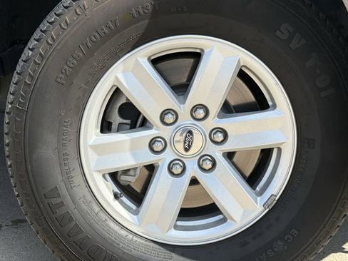 Used 2023 Ford F150 XLT AWD/4WD image 10