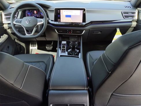 New 2025 Volkswagen Atlas Cross Sport SEL Premium R-Line image 21