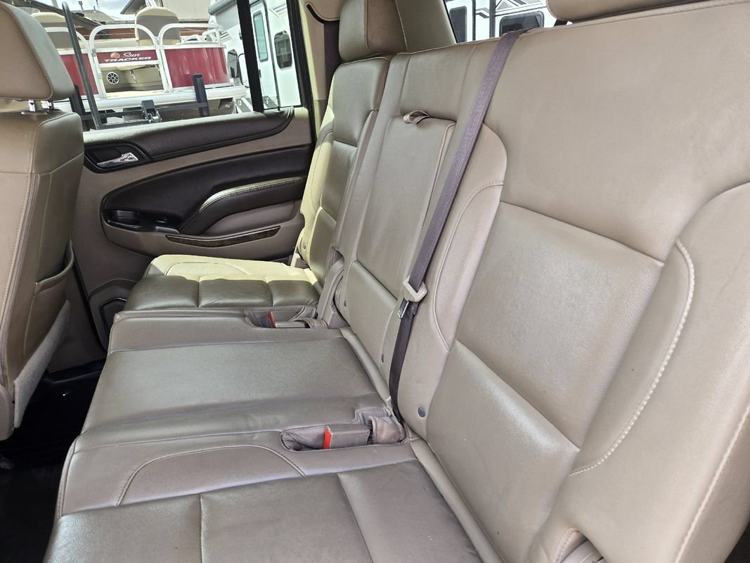 Used 2017 Chevrolet Suburban LT AWD/4WD image 20