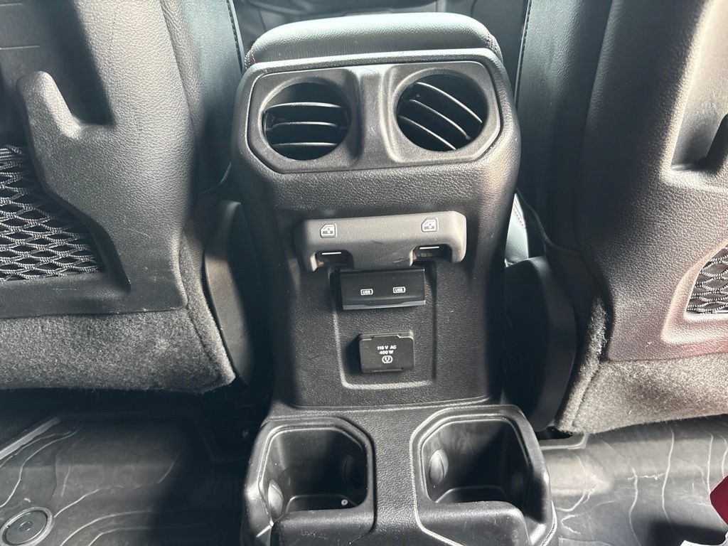 Used 2021 Jeep Gladiator Rubicon AWD/4WD image 46