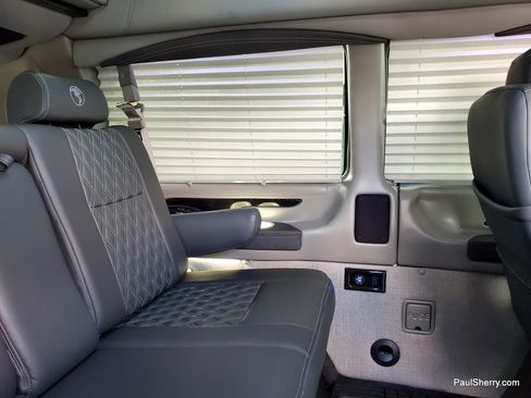 Used 2025 Chevrolet Express 2500 w/ Driver Convenience Package RWD image 33