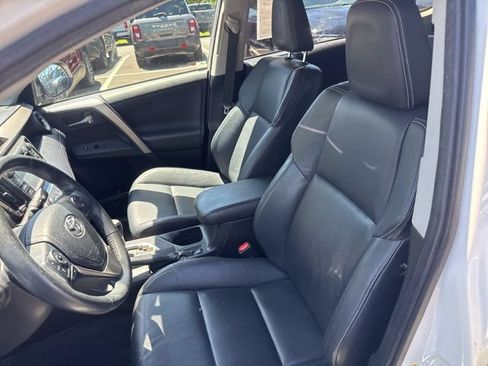 Used 2013 Toyota RAV4 Limited AWD/4WD image 14